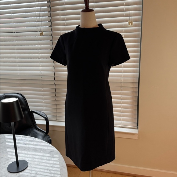 Theory black dress with short sleeves and mock neck - Size 2 - Small - Picture 5 of 10